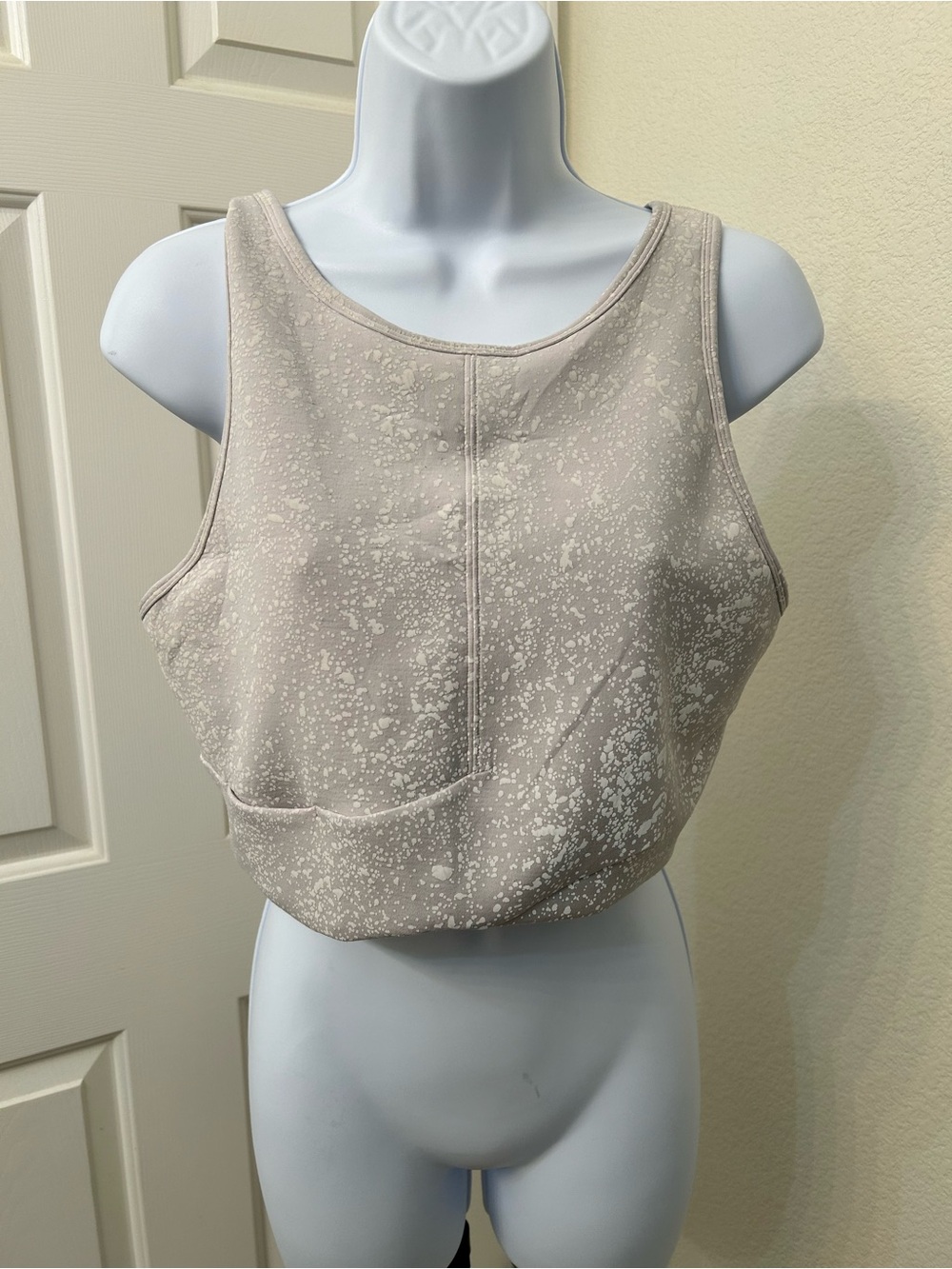 lululemon athletica Space-Dye Taupe Speckled Cropped Tank